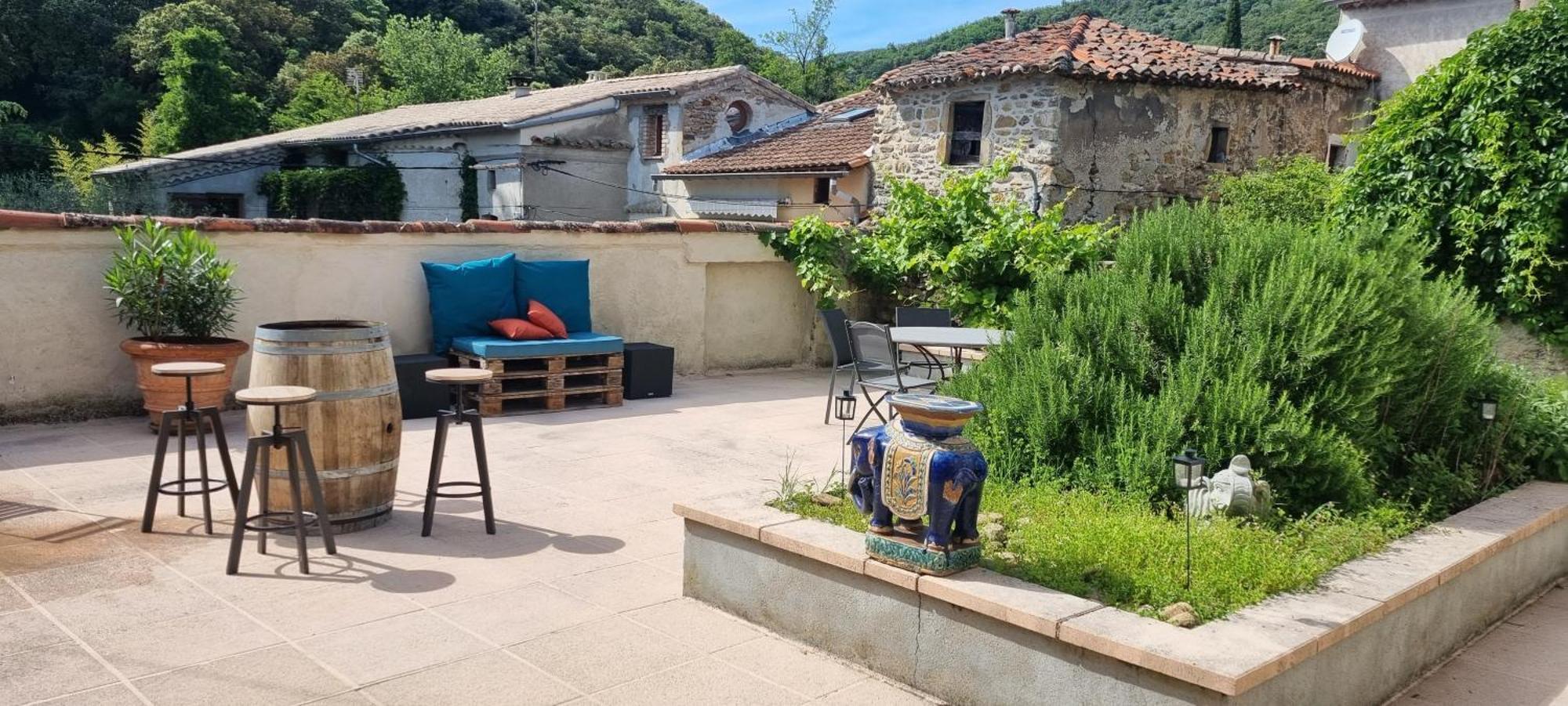 Chateau Meilhen Les Mages Exteriör bild
